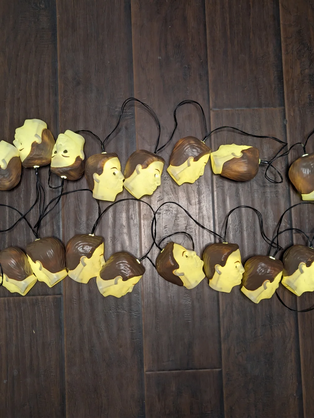 Novelty Yellow and Brown Kids Character String Lights - Brand
